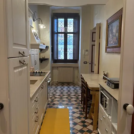 Casa Del Viaggiatore Apartment *